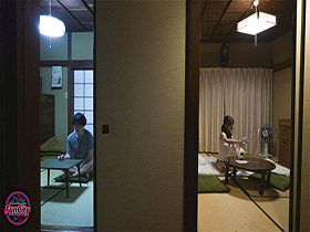 キミの初体験は私にプレゼントして 田舎で童貞を持て余していた僕の家に帰省してきたエッチな幼馴染とヤリまくった夏休みの7日間 どんな誘惑にも負けず守り続けてくれたんだね…大切な童貞卒業式最高のイベントにしよ！ 小那海あや　サンプル画像13